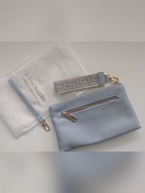 Louenhide Mimi Clutch (Cloudy Blue)